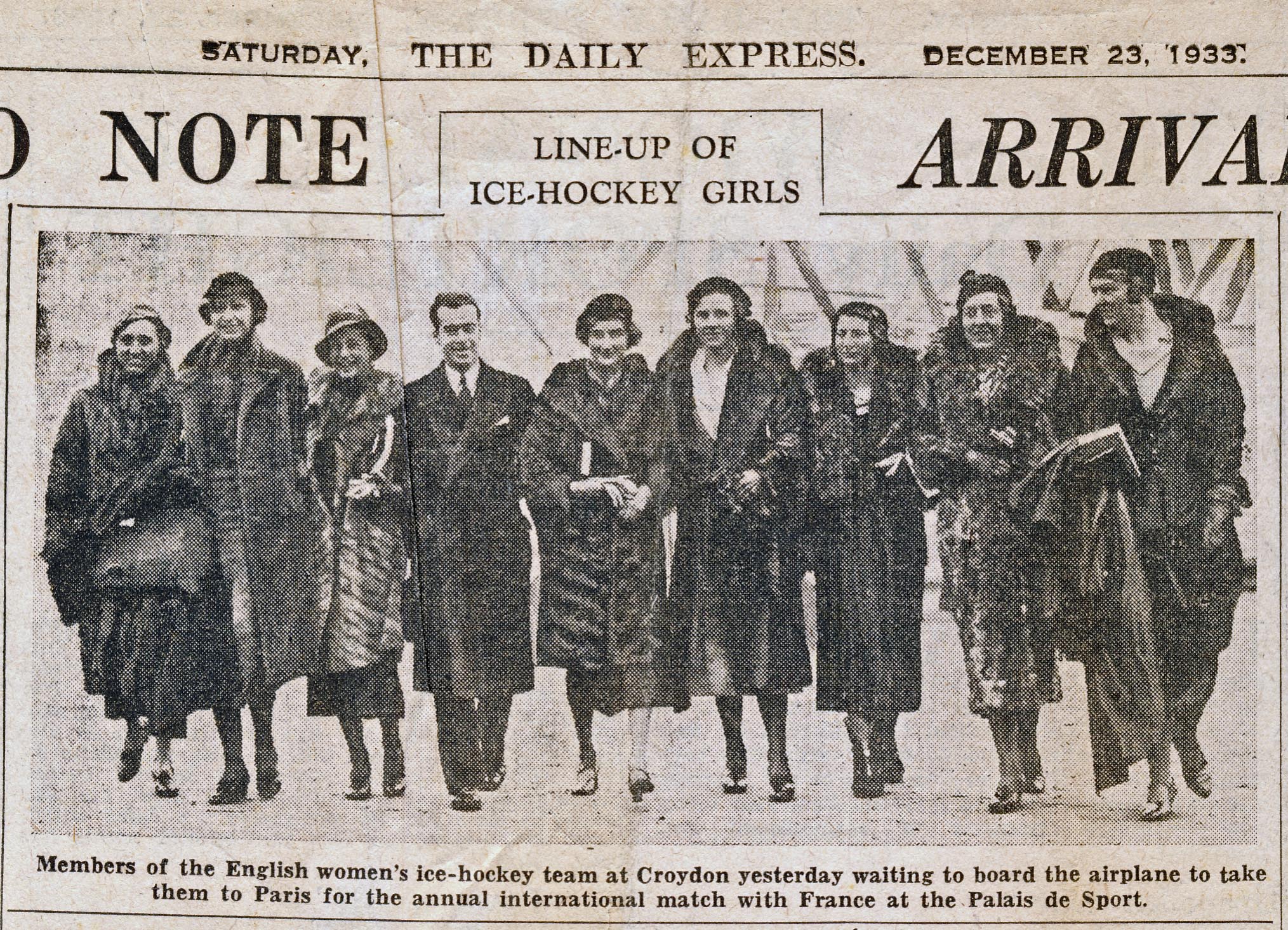 23 December 1933 The Daily Express - Doreen's Hockey Team